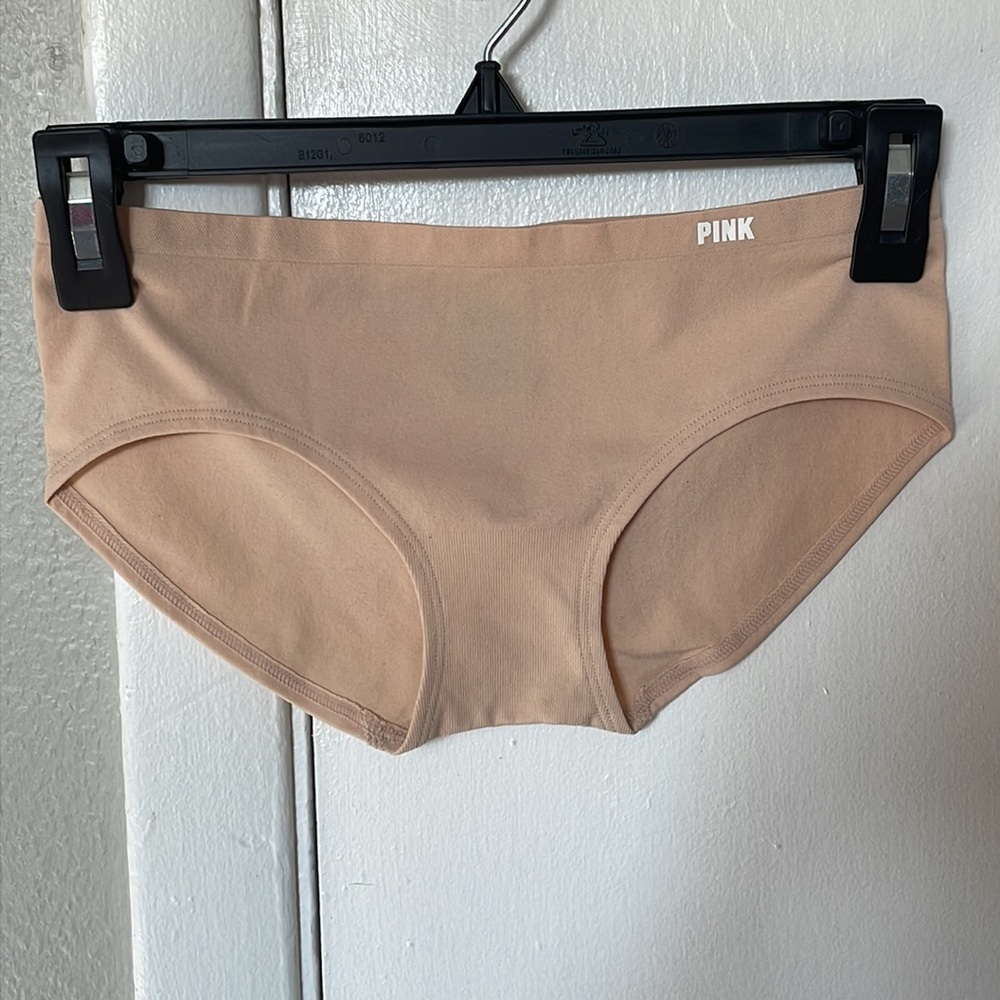 Set of 4 PINK seamless hipster panties - Picture 4 of 9